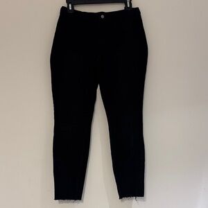 HUE Women's Black Stretch Skinny Jeans